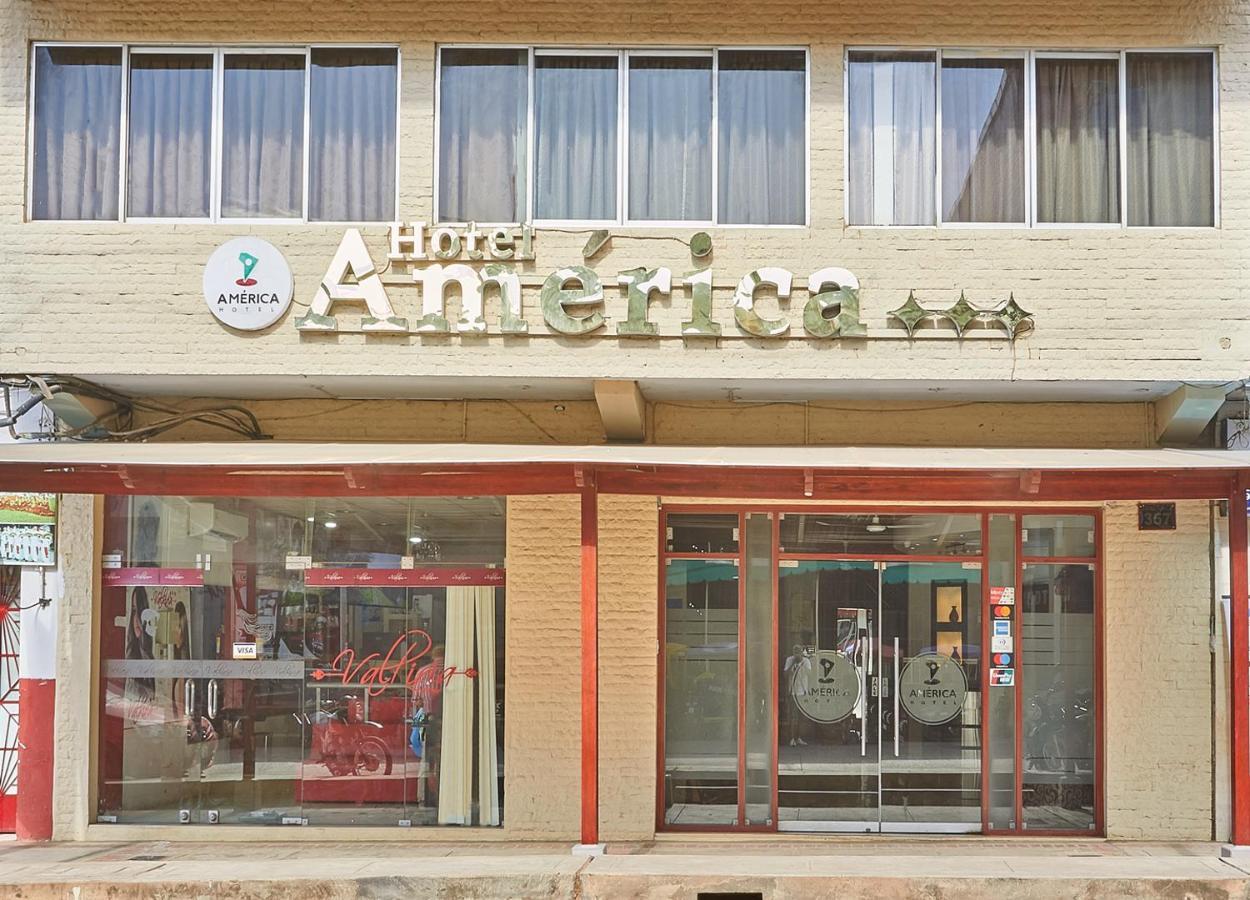 Hotel America Pucallpa Kültér fotó