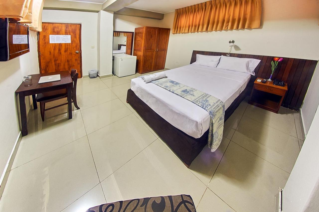 Hotel America Pucallpa Kültér fotó